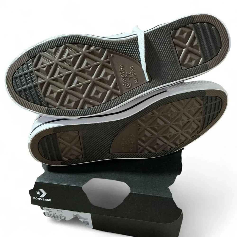 Converse All Star Mid Top Shoes Sneakers Light Grey Mens 10.5 US 44.5 EU NEW BOX